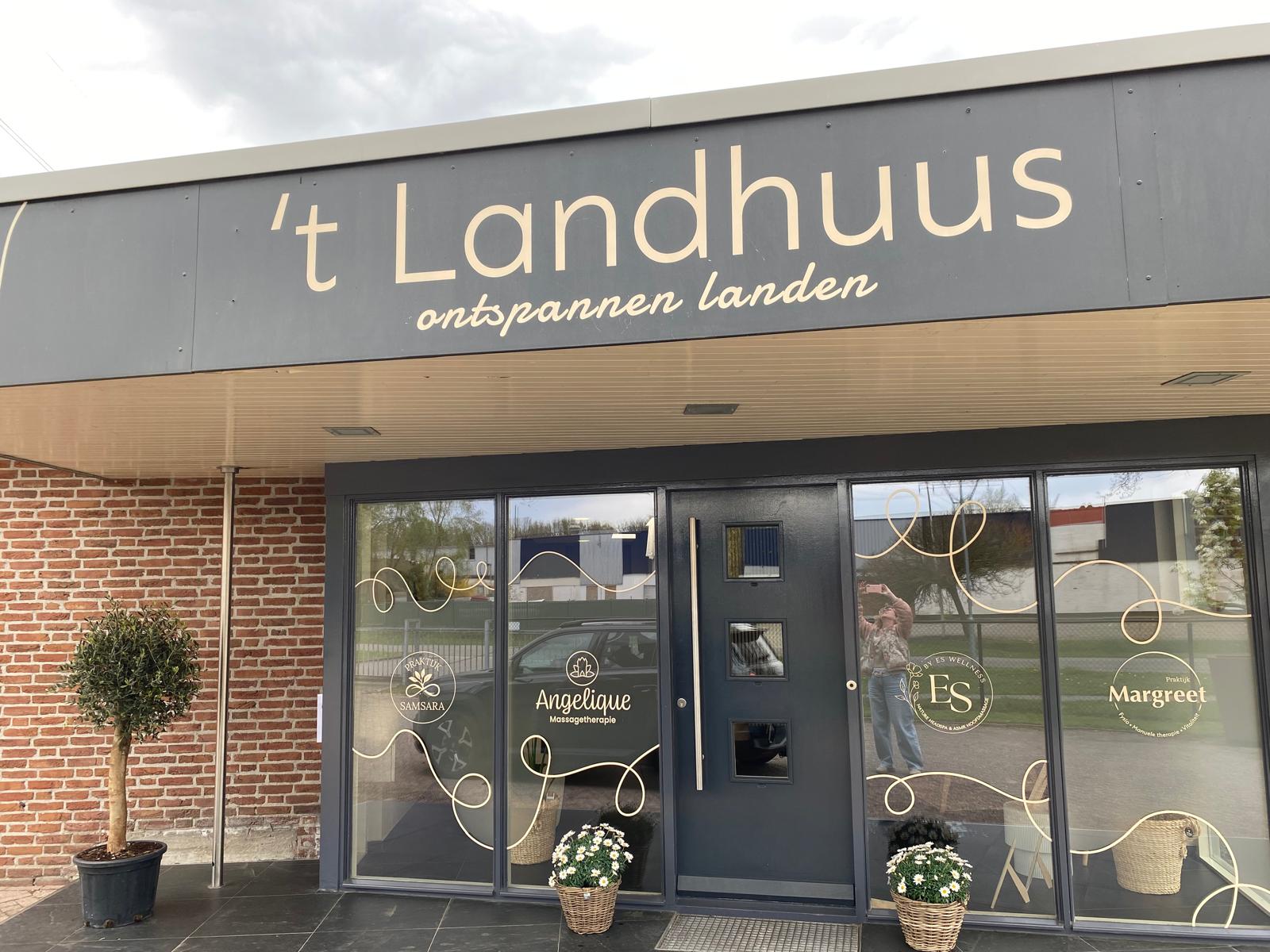 't Landhuus aan de Burgemeester Moslaan 20 in Hattem, waar de headspa is gevestigd