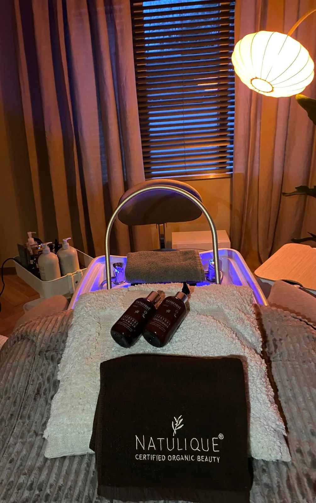 Natulique natuurlijke haarverzorging die Esther gebruikt tijdens de headspa in Hattem